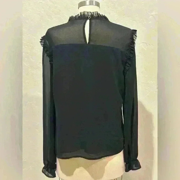 Chiffon Blouse with Ruffle Details **No Size** Fits like M - Picture 3 of 10